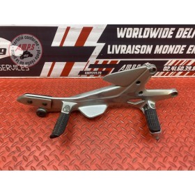 Platine repose pied droite Honda CBF 600 S 2004 à 2007