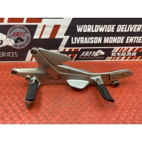 Platine repose pied gauche 