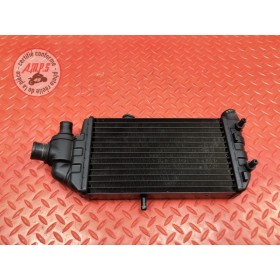 Radiateur d'eau droit 