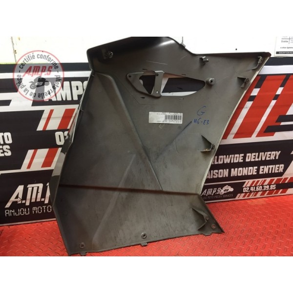 Flanc de carénage gauche 