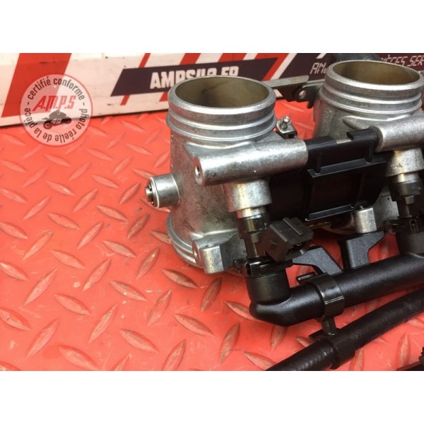 Rampe d'injection Bmw K1300 GT 2009 à 2010 K44