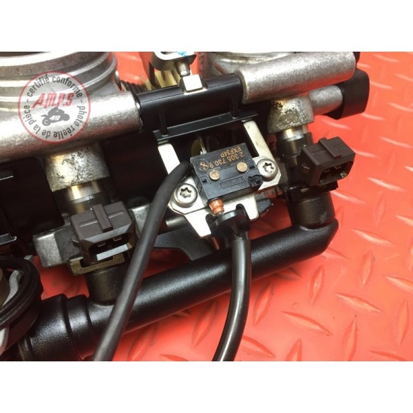 Rampe d'injection Bmw K1300 GT 2009 à 2010 K44