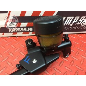 Maitre cylindre de frein avant 