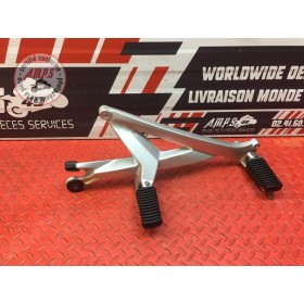 Platine repose pied droite 