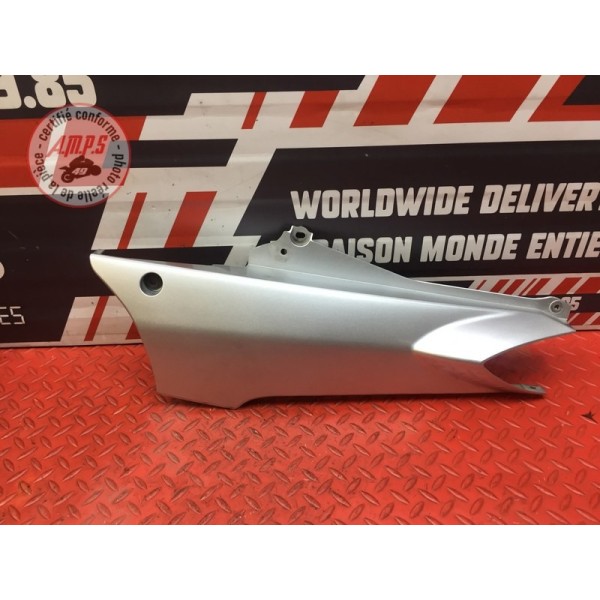 Cache plastique sous selle gauche Yamaha FJR 1300 2001 à 2005 5VS