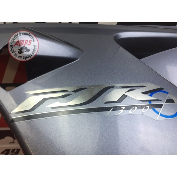 Flanc de carénage gauche Yamaha FJR 1300 2001 à 2005 5VS