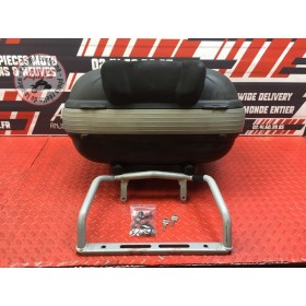Top case Givi Maxia Yamaha FJR 1300 2001 à 2005 5VS