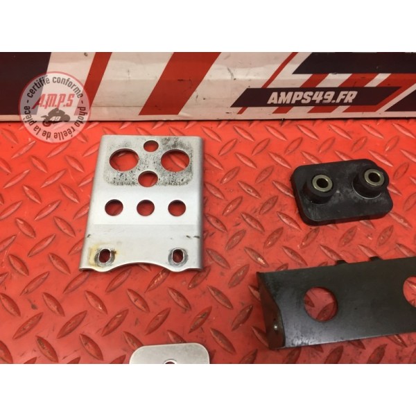 Support de reservoir Yamaha FJR 1300 2001 à 2005 5VS