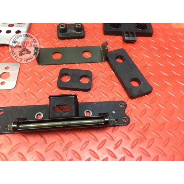 Support de reservoir Yamaha FJR 1300 2001 à 2005 5VS