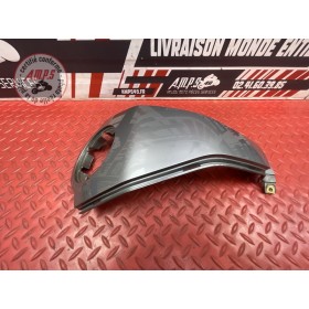 Cache centrale sur réservoir 