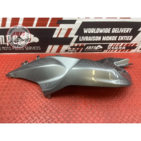 Cache plastique droit sur réservoir BMW K1200 S 2005 à 2008