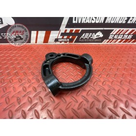 Bras d'amortisseur avant supérieur 