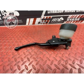 Maitre cylindre de frein avant 