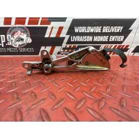 Platine repose pied droite 