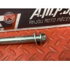 Axe de roue arriere Ktm 125 Duke 2017 à 2022