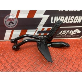 Platine repose pied passager droite Ktm 125 Duke 2017 à 2022