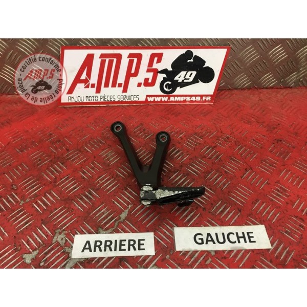 Platine repose pied passager gaucheGSXR100018FB-662-CBH6-A0838281used