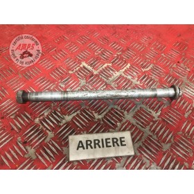 Axe de roue arriere Honda CBF 900 Hornet 2002 à 2006