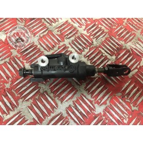 Maitre cylindre de frein arriere Yamaha MT07 ABS 2014 - 2017