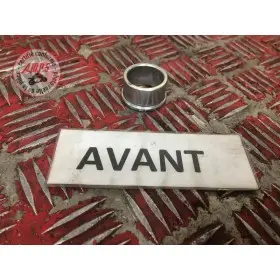Entretoise de roue avantR121GB-374-EZB8-D3841101used