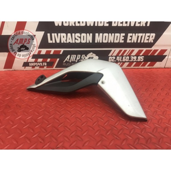 Ecope de carénage droite MV-Agusta 675 Brutale 2012 à 2016