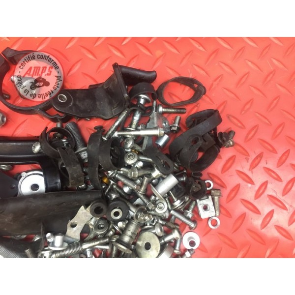 Kit vis partie cycle MV-Agusta 675 Brutale 2012 à 2016