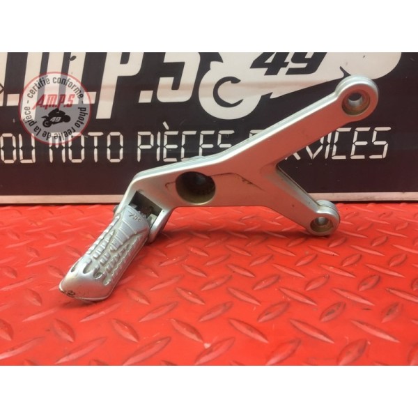 Platine repose pied droite MV-Agusta 675 Brutale 2012 à 2016