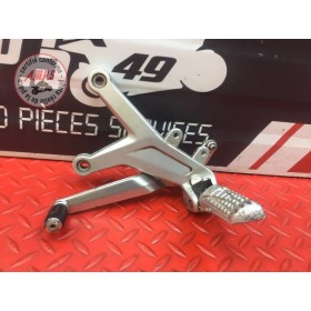 Platine repose pied gauche MV-Agusta 675 Brutale 2012 à 2016