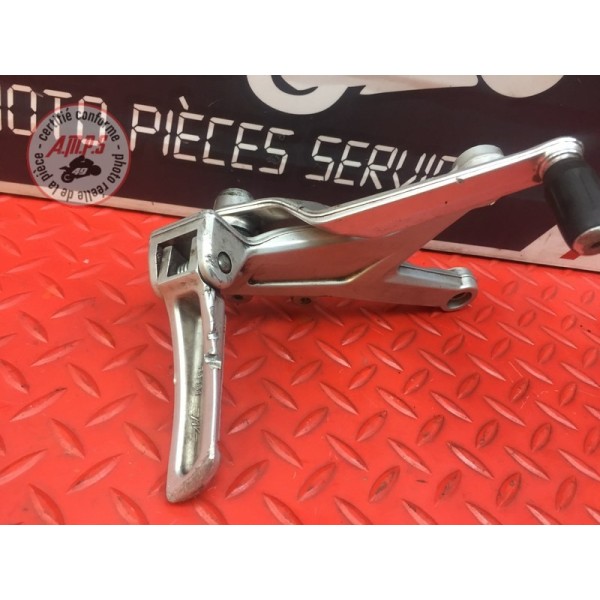 Platine repose pied gauche MV-Agusta 675 Brutale 2012 à 2016