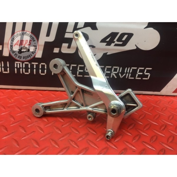 Platine repose pied gauche MV-Agusta 675 Brutale 2012 à 2016