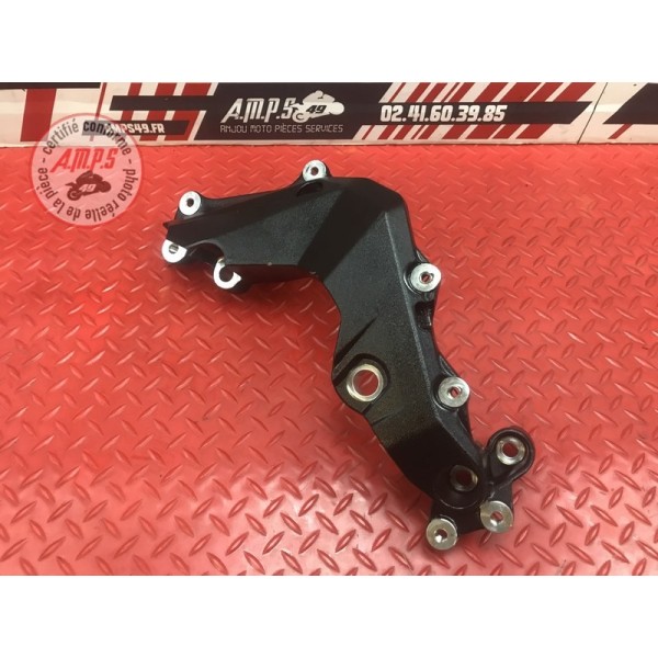 Support de cadre gauche MV-Agusta 675 Brutale 2012 à 2016