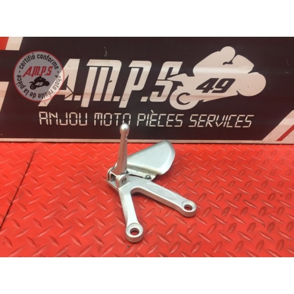 Platine repose pied droite MV-Agusta Brutale 920 2011 à 2012