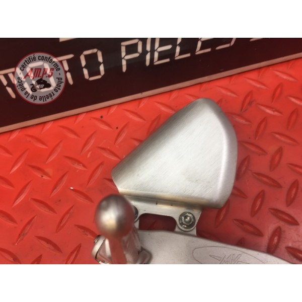 Platine repose pied droite MV-Agusta Brutale 920 2011 à 2012