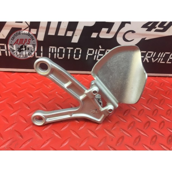 Platine repose pied droite MV-Agusta Brutale 920 2011 à 2012