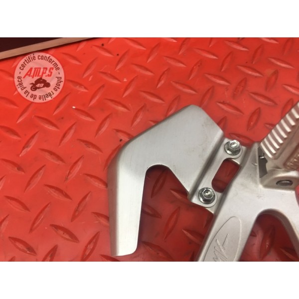 Platine repose pied gauche MV-Agusta Brutale 920 2011 à 2012