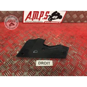 Cache plastique avant droitGSXR75098AX-362-STB6-B2868391used