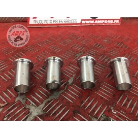 Entretoise dans puit de bougieV4S19FJ-176-ZYH7-D0896561used