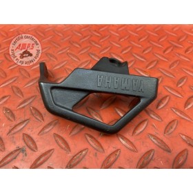 Cache plastique sur étrier arrière 