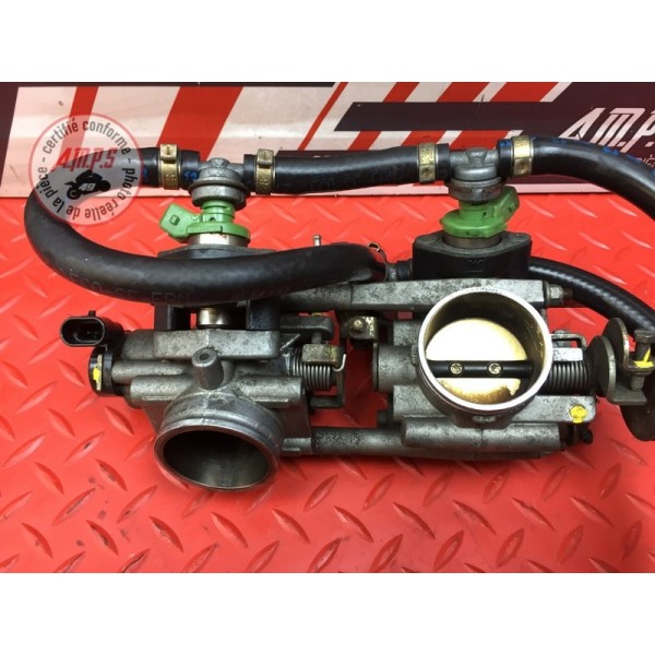 Rampe d'injection Ducati 900 SS IE 1998 à 2002
