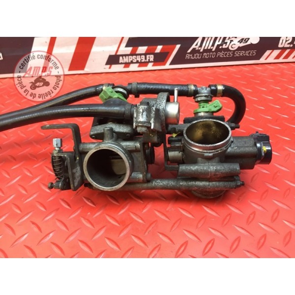 Rampe d'injection Ducati 900 SS IE 1998 à 2002