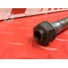 Axe de roue arriere Ducati 900 SS IE 1998 à 2002