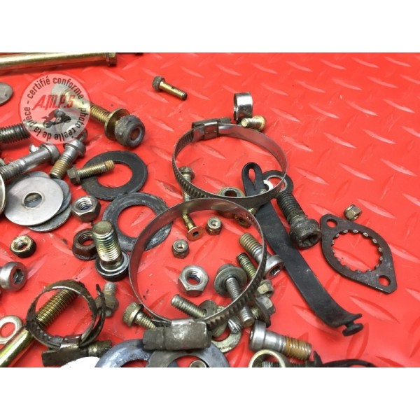 Kit de vis partie cycle Ducati 900 SS IE 1998 à 2002