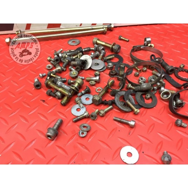Kit de vis partie cycle Ducati 900 SS IE 1998 à 2002