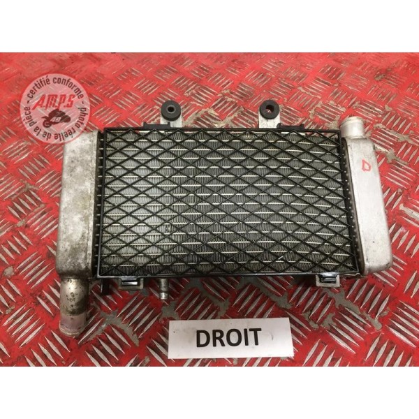 Radiateur d eau droitVFR80099FA-550-NJB9-E5898841used