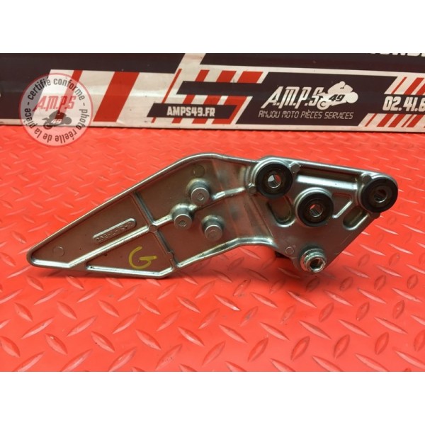 Platine repose pied gauche Suzuki GSF 1200 Bandit 2000 à 2005