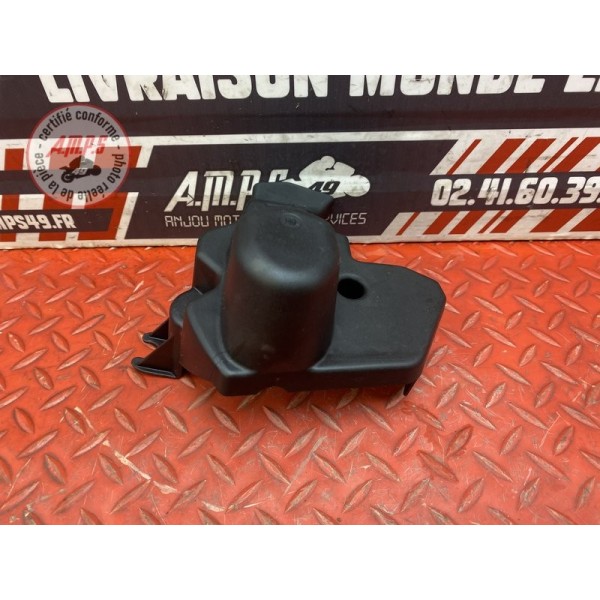 Cache moteur valve echappement