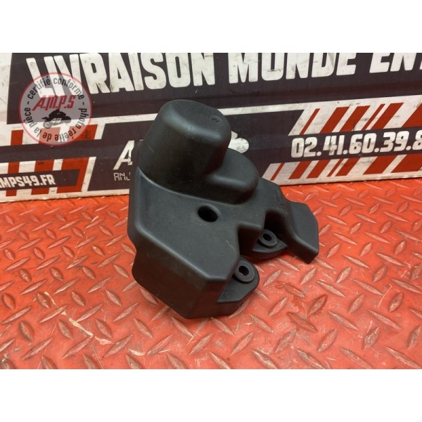 Cache moteur valve echappement 