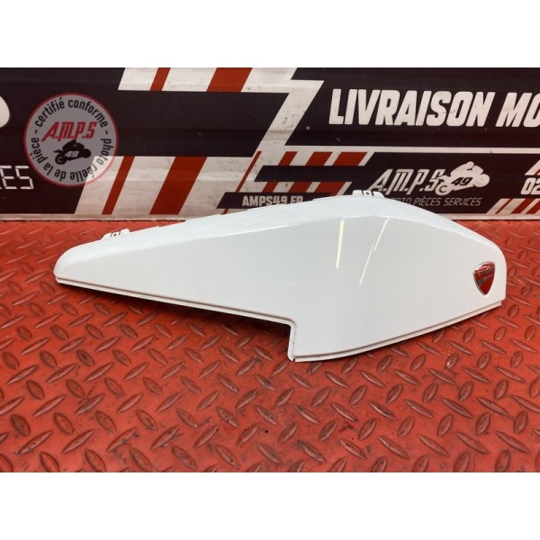 Couvercle de valise droit