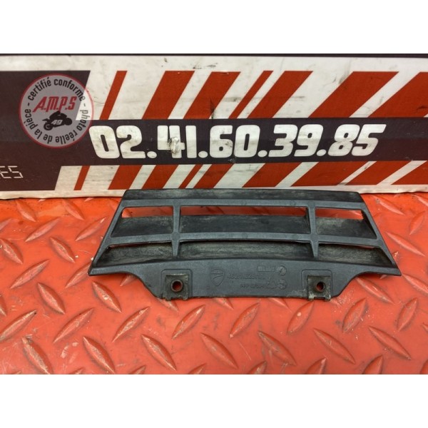 Grille sous feux arriere 