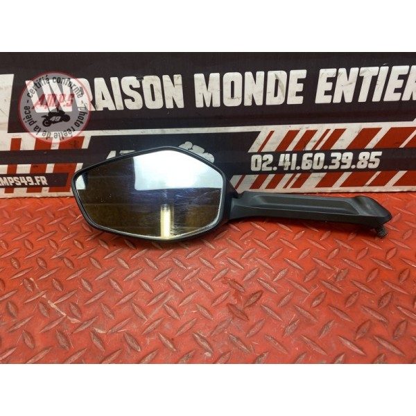 Rétroviseur gauche 